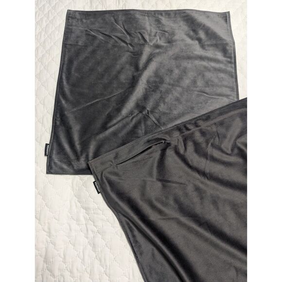 🛋️ WEMEON Charcoal Velvet Throw Pillow Covers 18x18 – Set of 2 - Picture 4 of 5